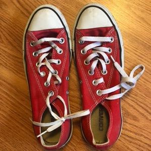 Red converse